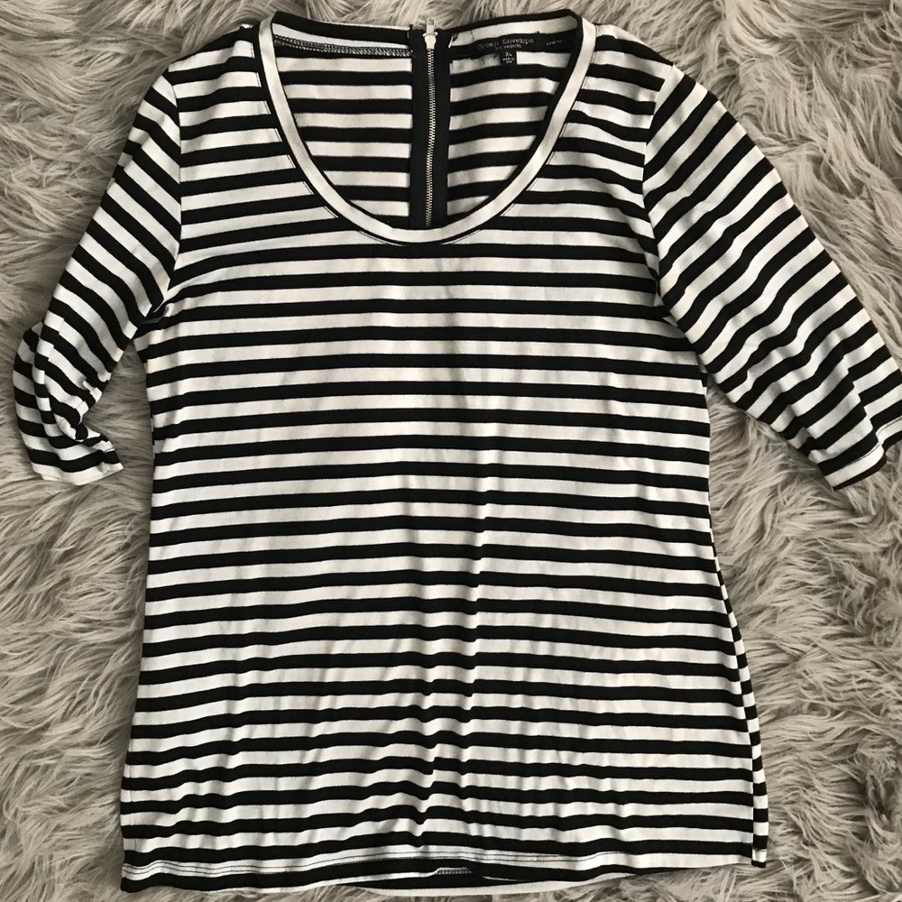 striped shirt